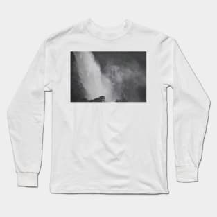 New Zeland waterfall Long Sleeve T-Shirt